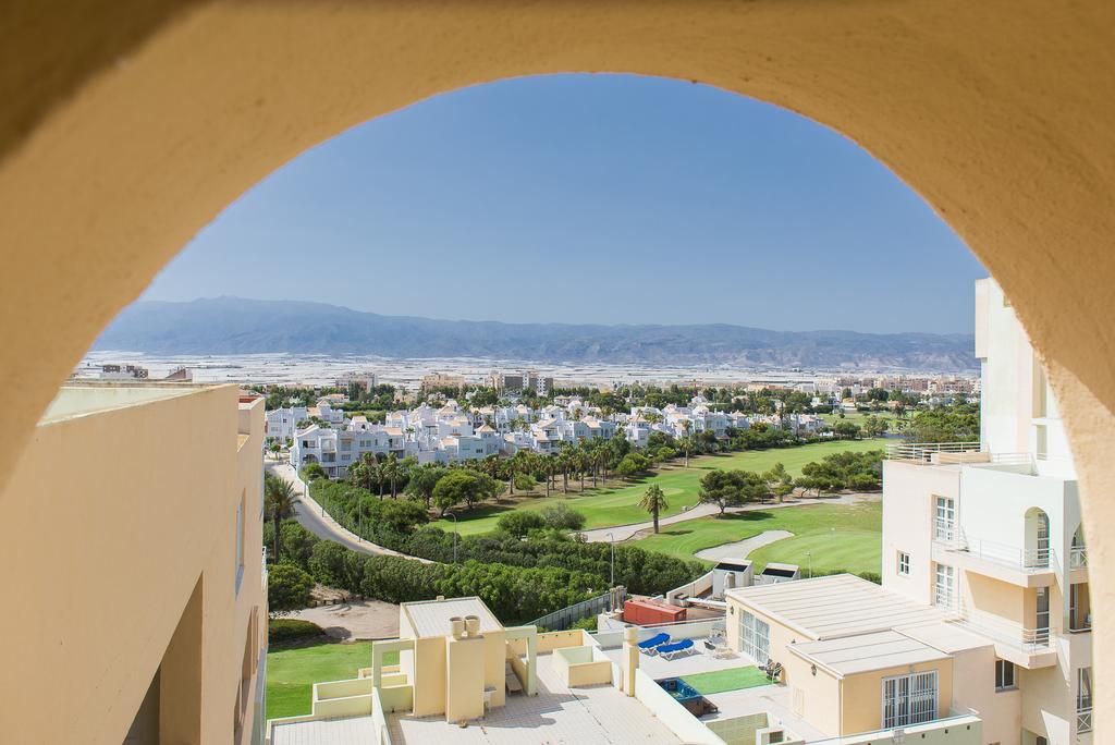 Apartamentos Fenix Beach Roquetas de Mar Zewnętrze zdjęcie